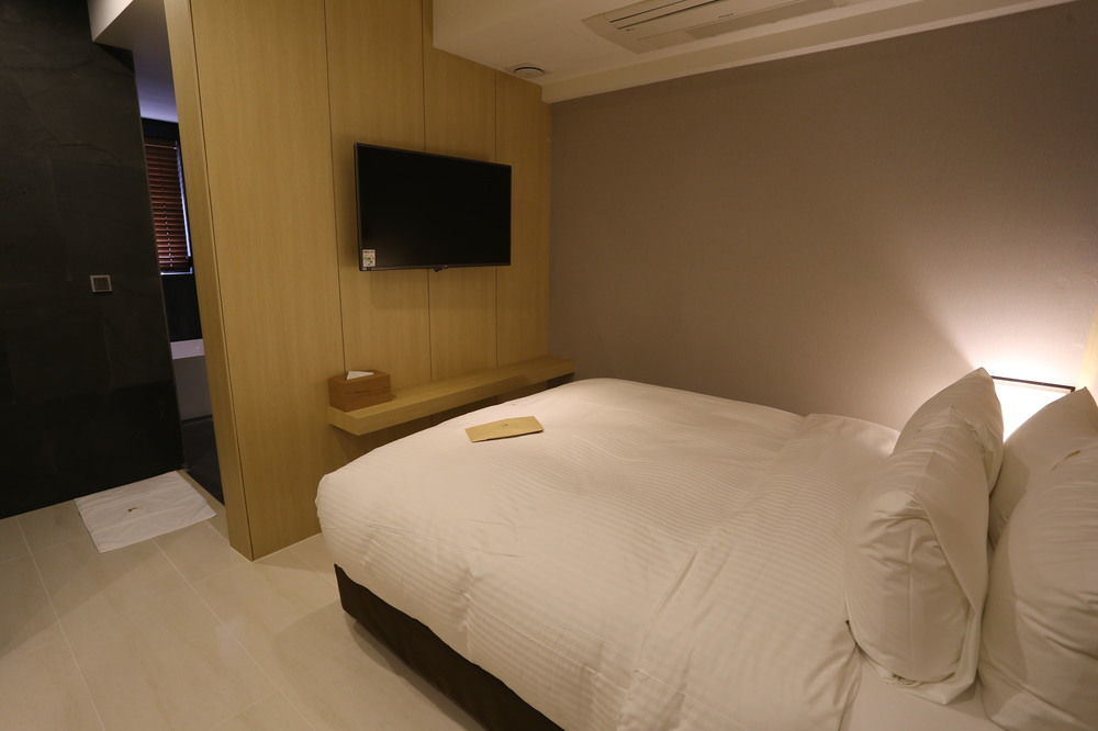 Suwon Top Cloud Hotel Exterior foto