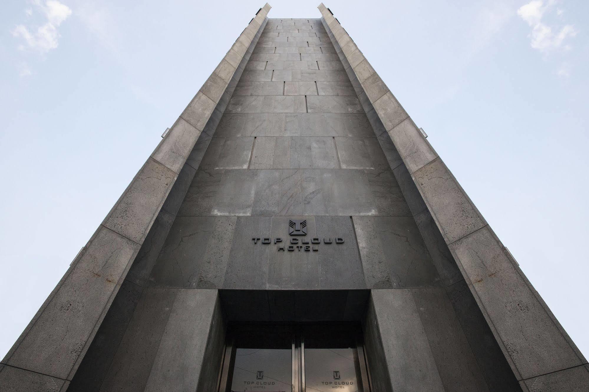 Suwon Top Cloud Hotel Exterior foto