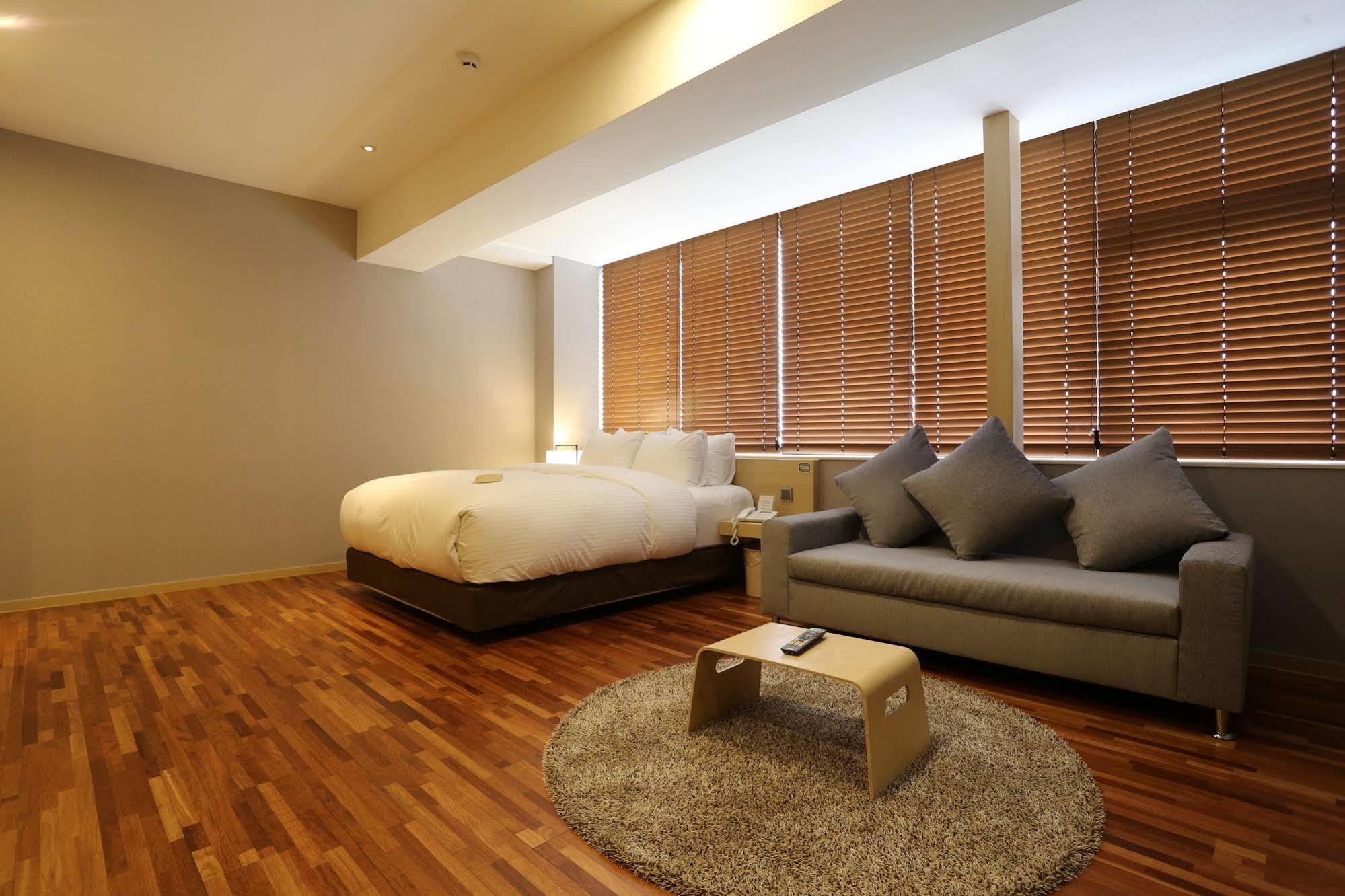 Suwon Top Cloud Hotel Exterior foto
